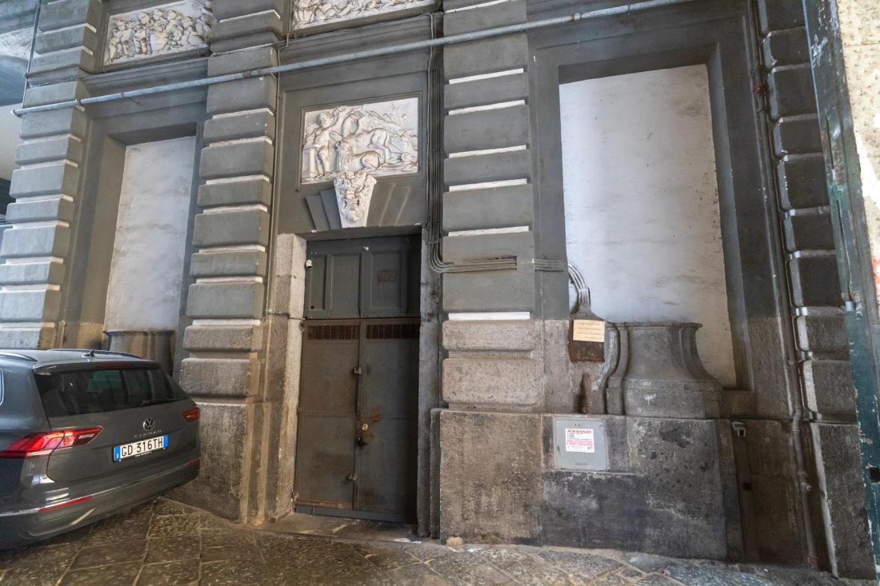 Palazzo Del Principe San Severo 3 Bedrooms & Terrace! 那不勒斯 外观 照片