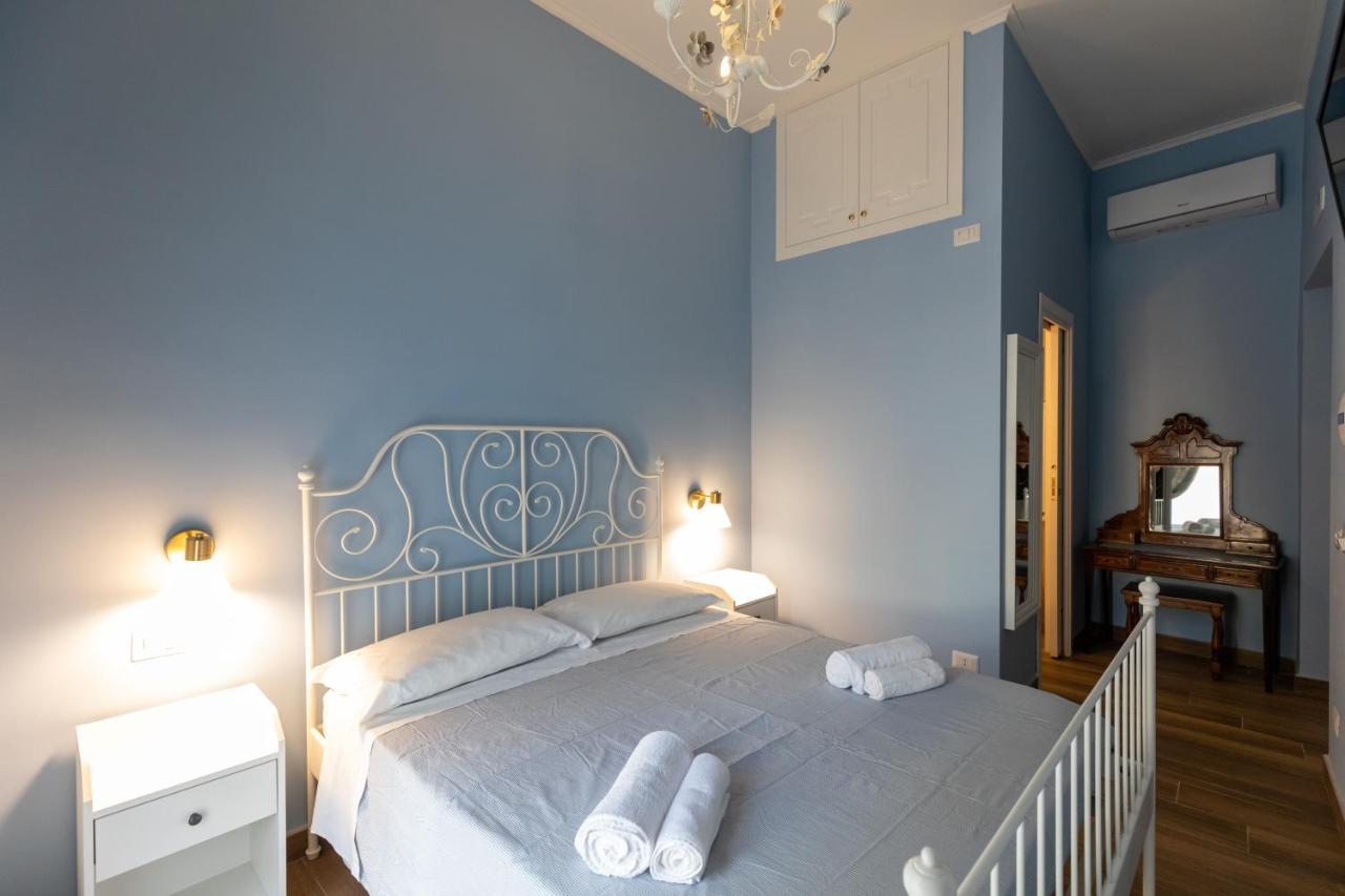 Palazzo Del Principe San Severo 3 Bedrooms & Terrace! 那不勒斯 外观 照片