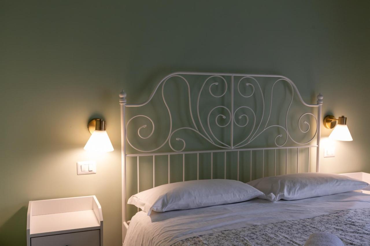 Palazzo Del Principe San Severo 3 Bedrooms & Terrace! 那不勒斯 外观 照片