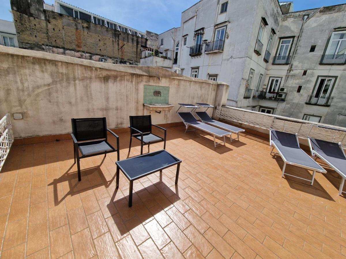 Palazzo Del Principe San Severo 3 Bedrooms & Terrace! 那不勒斯 外观 照片