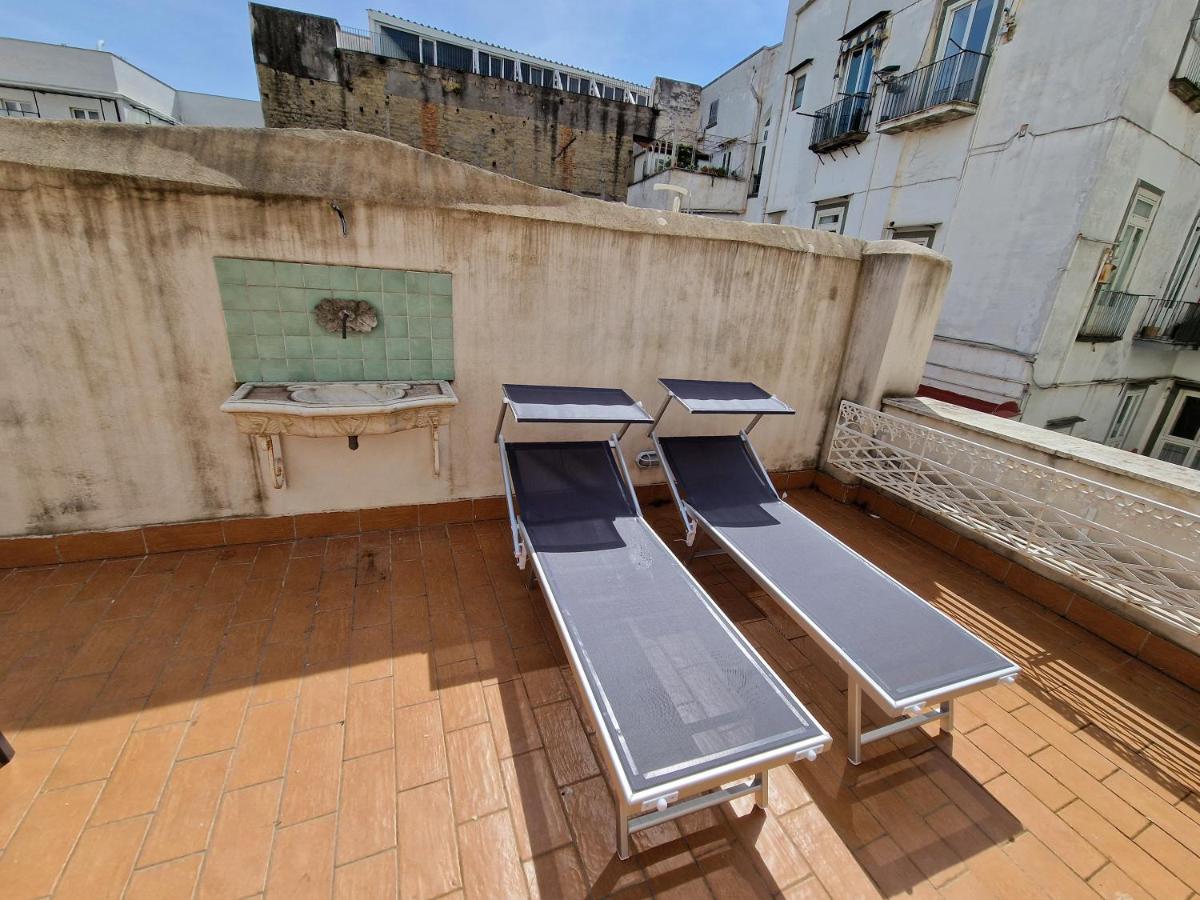 Palazzo Del Principe San Severo 3 Bedrooms & Terrace! 那不勒斯 外观 照片